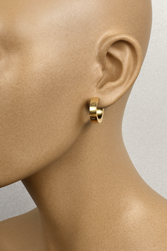 Golden Icon – Boucles d’Oreilles Dorées Créoles Modernes