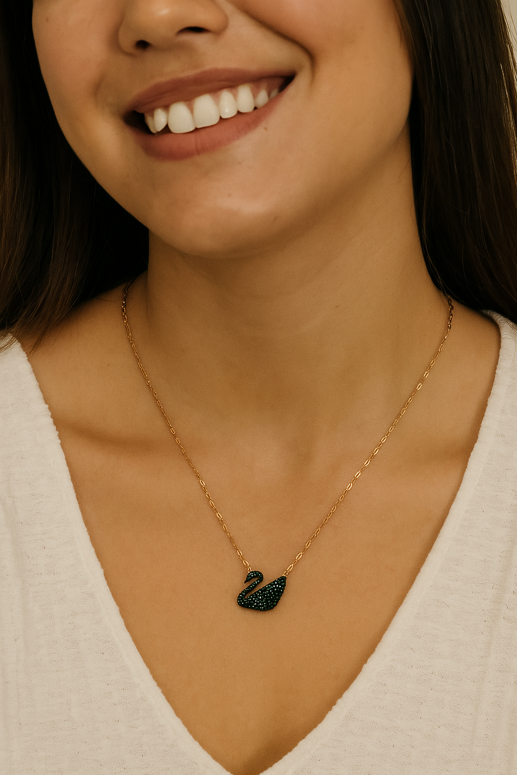Emerald Swan – Collier Cygne Vert en Acier Inoxydable